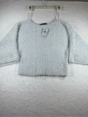 HTFVE (Buckle) Women’s Silver Shimmer Fuzzy Textured Cropped Sweater Size M NEW